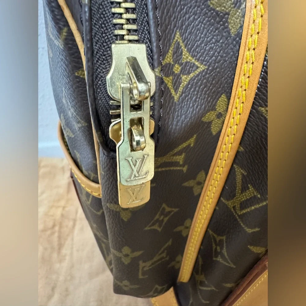 EUC Vintage LV Golf Bag SUPER RARE PIECE!